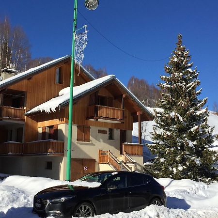 Odalys Chalet Erika Лес дьо Алпс Екстериор снимка
